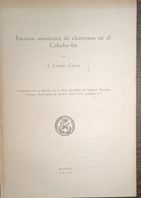 Emisión asimétrica de electrones en el Cobalto-60