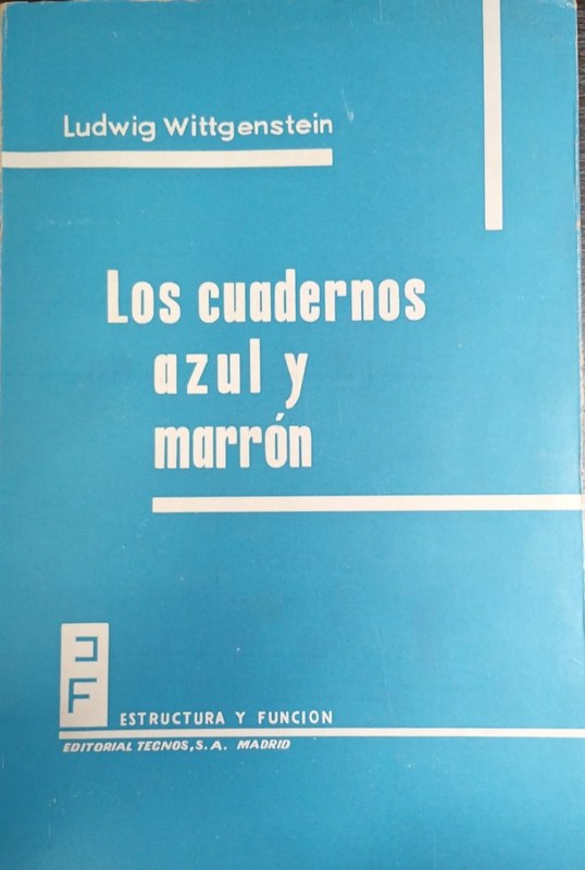 Los cuadernos azul y marrón