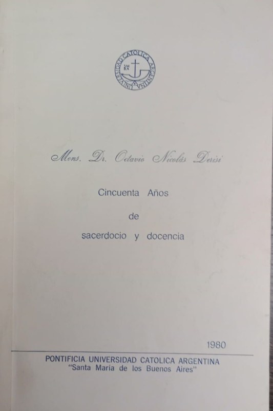 Cincuenta años de sacerdocio y docencia